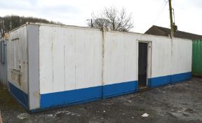 32ft x 10ft steel jack leg office unit
*no doors*