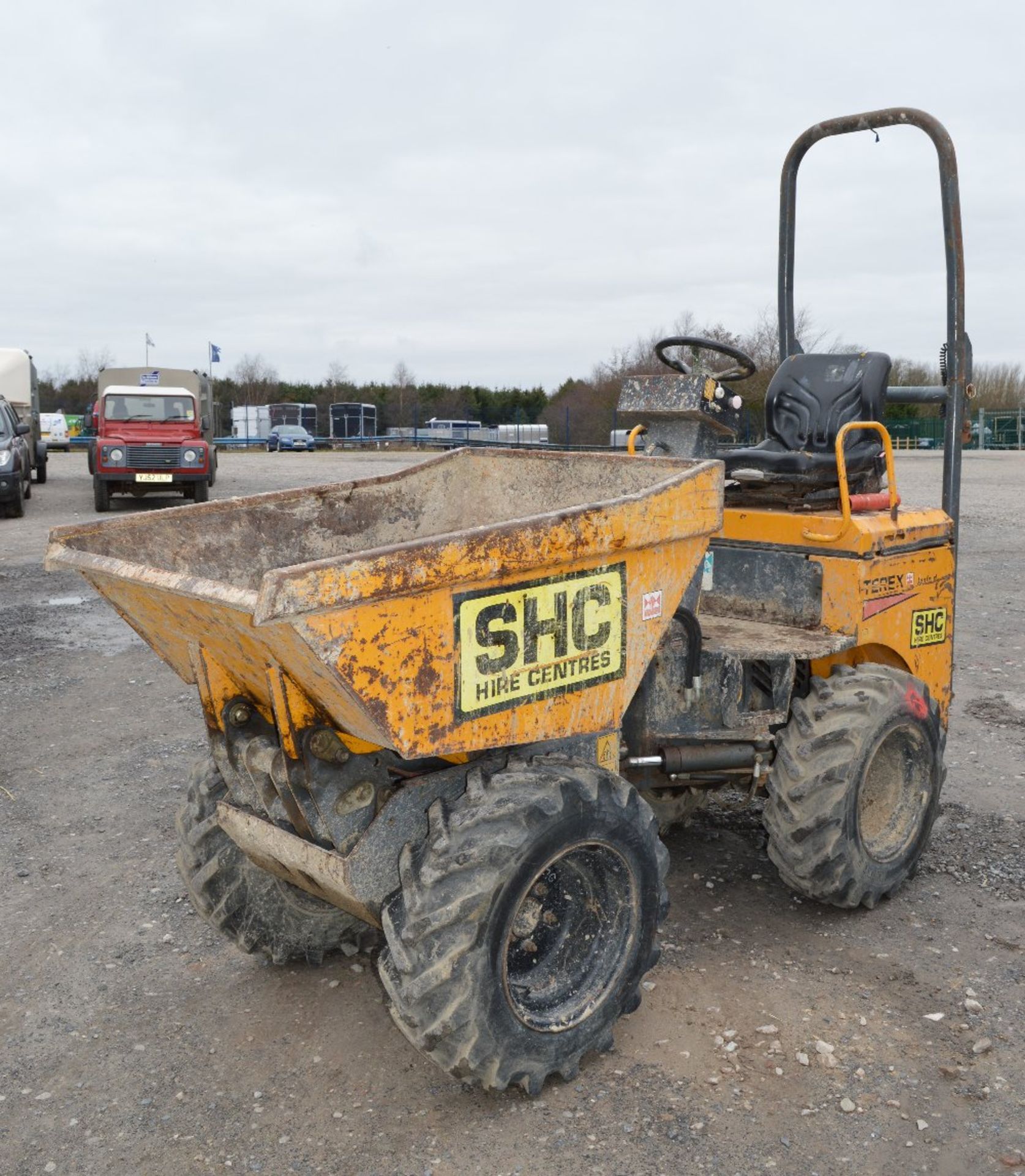 Benford Terex HD1000 1 tonne hi-tip dumper
Year: 2004
S/N: E411HM536
Recorded Hours: 1900 S5470