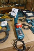 Makita DA3920 9.6v cordless right angle drill
c/w spare battery & charger