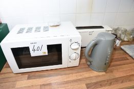 Microwave, toaster & kettle
