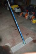 Concrete float & handle A410189