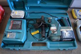 Makita 24v cordless hammer drill c/w charger, spare battery & carry case A571635