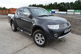 Mitsubishi L200 Warrier 4WD pick up truck
Registration Number: WV12 WFZ
Date of first