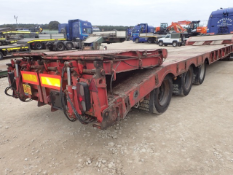 Andover SFCL40 step frame low loader trailer
Year: 2007
MOT expires: 31/08/2016
c/w Plating