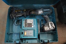 Makita 18v cordless drill c/w charger & carry case P45717