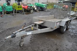 Indespension 8 ft x 4 ft tandam axle plant trailer
S/N: 093421
3058356