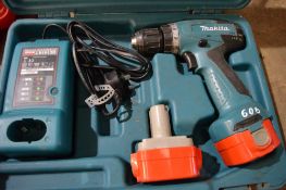 Makita 12v cordless drill c/w charger, spare battery & carry case A576568