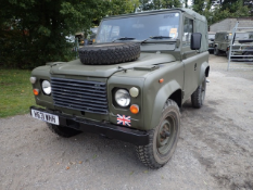 Landrover Defender 90 SWB 2.5 diesel utility vehicle (Ex MOD)
Registration Number: H631 WHH
Date