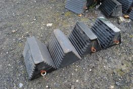 4 - rubber wheel chocks
New & unused