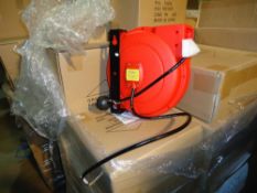 Retractable 10 metre pneumatic hose reel New & unused