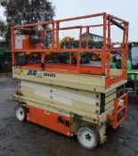 JLG 2646E3 26 ft battery electric scissor lift access platform
Year: 2002
S/N: 12000047