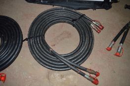 Pair of hydraulic hoses Unused