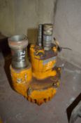 JCB hydraulic submersible water pump 3029631 **Please assume this lot isn't working unless tested on