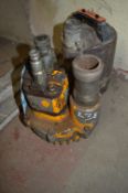 JCB hydraulic submersible water pump3006784 **Please assume this lot isn't working unless tested
