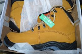 Pair of Click honey safety boots size 9 New & unused