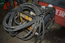 JCB Beaver petrol driven hydraulic power pack c/w hoses A534132