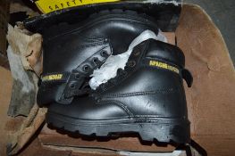 2 pairs of Apache black safety boots size 5 New & unused