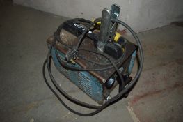 240v 400 amp welder **No VAT on hammer price but VAT will be charged on Buyers Premium**