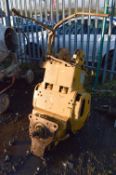 Caterpillar winch to suit Caterpillar D6