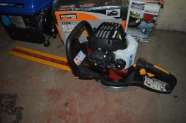 Homelite petrol driven hedgetrimmer **No VAT on hammer price but VAT will be charged on Buyers