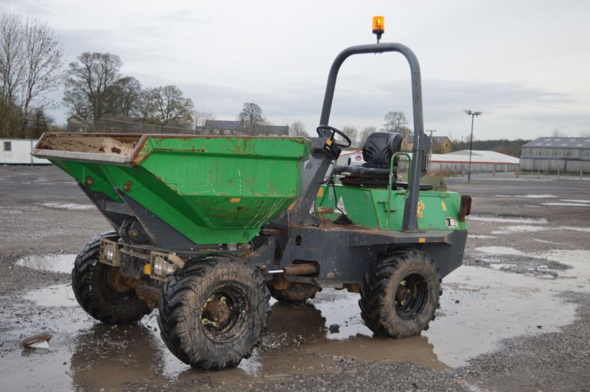 Benford Terex 3 tonne swivel skip dumper
Year: 2007
S/N: E708FS336
Recorded Hours: 648
A442774