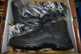 3 pairs of Ambler black safety boots size 7 New & unused