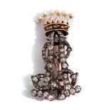 Pearl and diamond broochLength: ca. 3.5 cm. Weight: ca. 5.5 g. Silver and gold. Ca. 1890. Antique