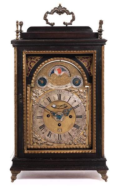 Bracket clockHeight including handles: 54 cm. Width: 30.5 cm. Depth: 16.5 cm. 18th century. Signs of - Image 2 of 6