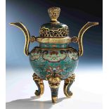 Cloisonné Koro with baseHeight: 21.5 cm. China, 18th century. Usual signs of ageing, minimally