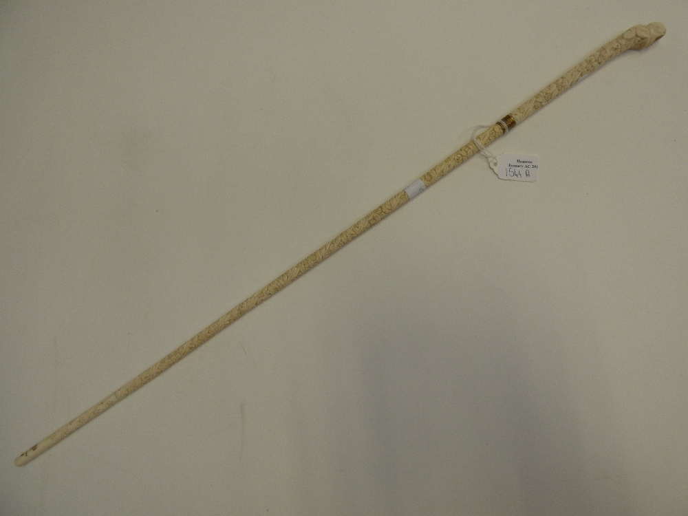 An early 20th century ivory parasol hand
