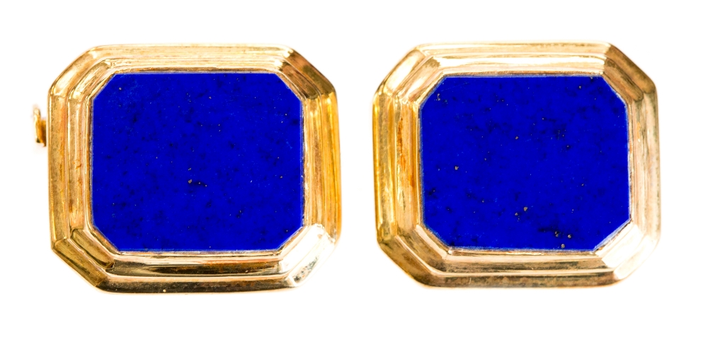 A pair of 18ct gold and lapis lazuli cufflinks, set with a canted rectangular stone in a stepped - Image 2 of 2