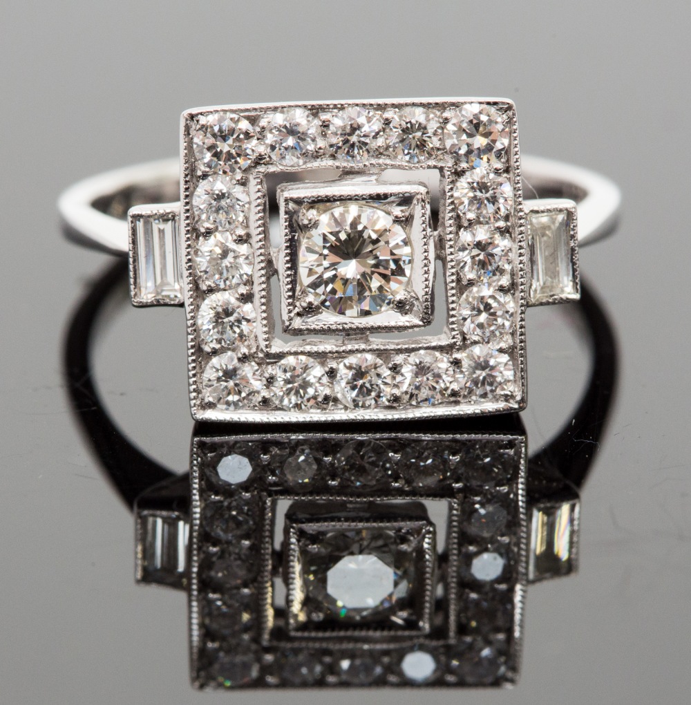 An Art Deco style diamond ring, the cent