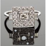An Art Deco style diamond ring, the cent