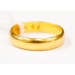A 22 ct gold wedding band, ring size 5, approx 4.6 g