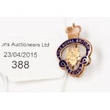 A 9ct  gold and blue enamelled badge, for 'The Royal British Legion', approx 4.5 g