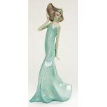 A Reflections figurine (Royal Doulton) Windswept HN 3027,