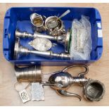 A quantity of silver plated items to include coffee pot, candlesticks, milk jugs, snuff box,