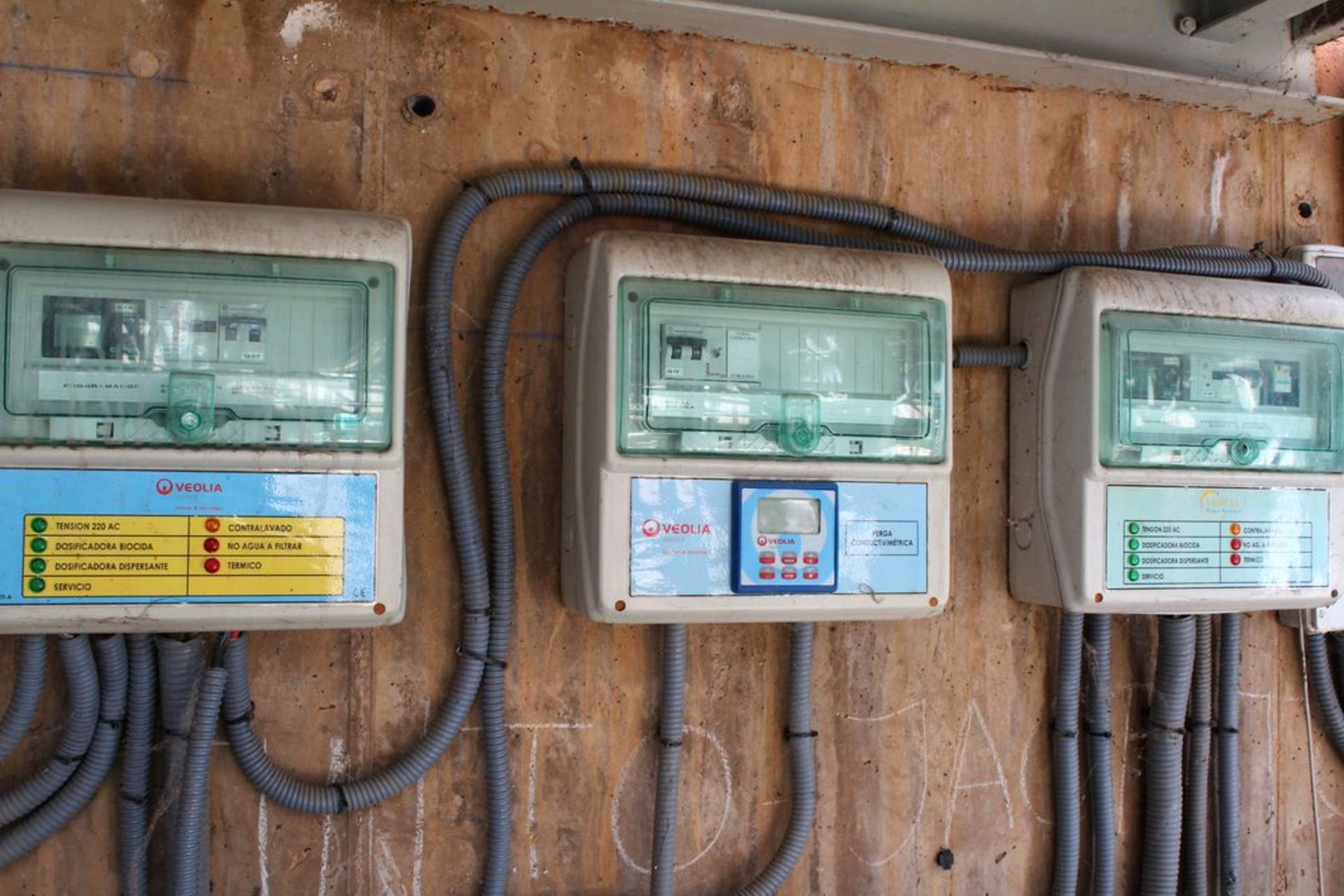 Water treatment system - Image 4 of 5