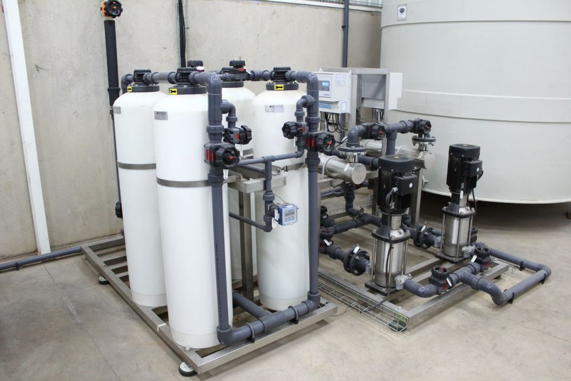 Water treatment system - Image 11 of 17
