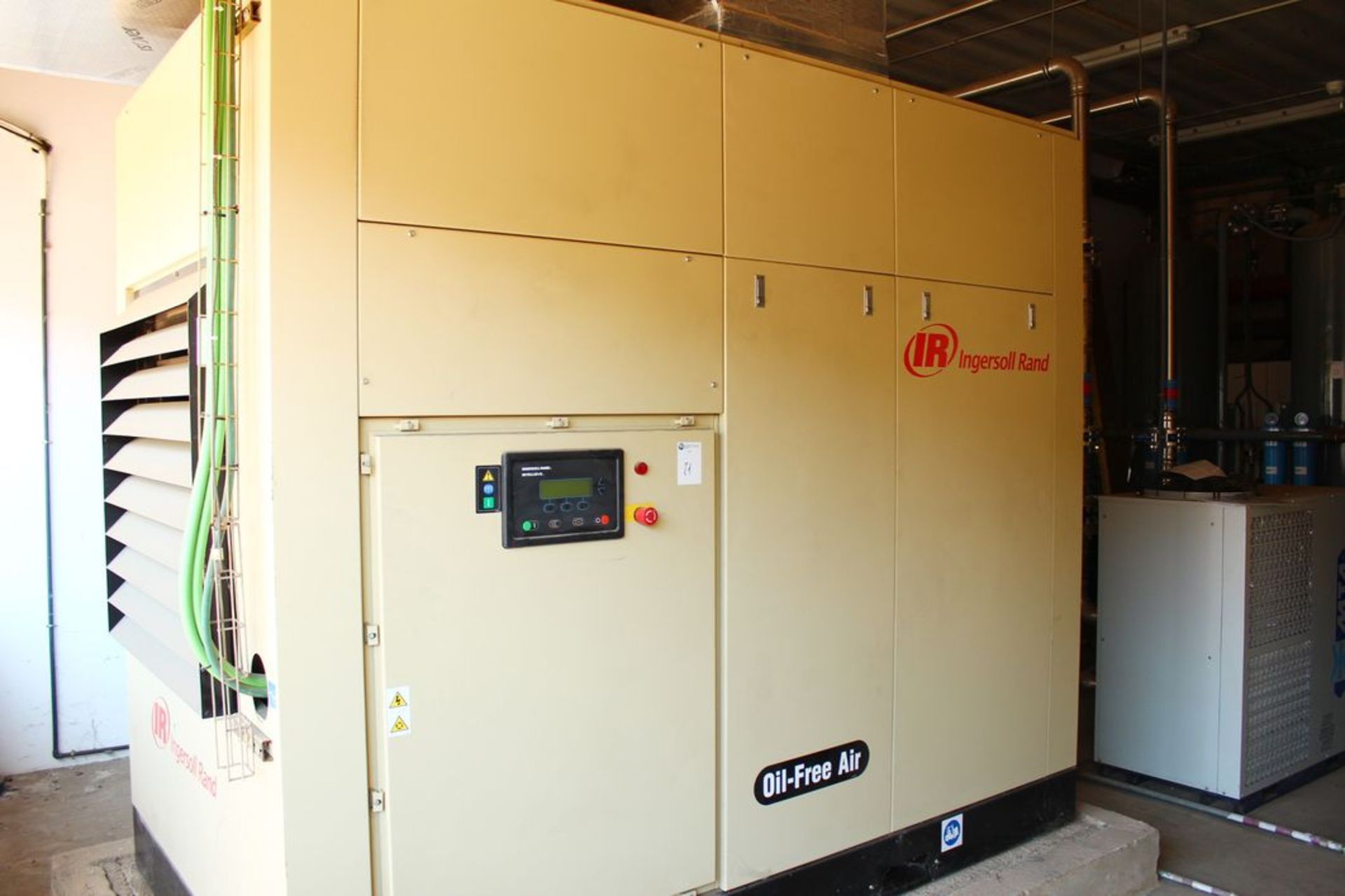 Air compressor