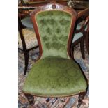 A Victorian walnut button-upholstered sp