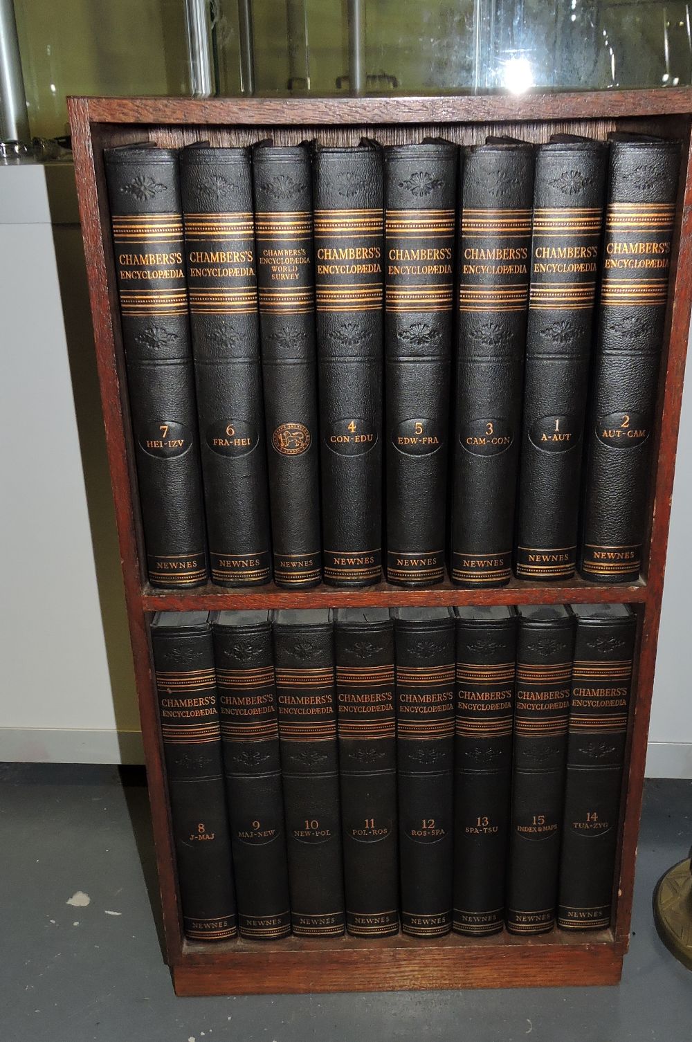 Chambers Encyclopaedia in 16 volumes cir - Image 2 of 2