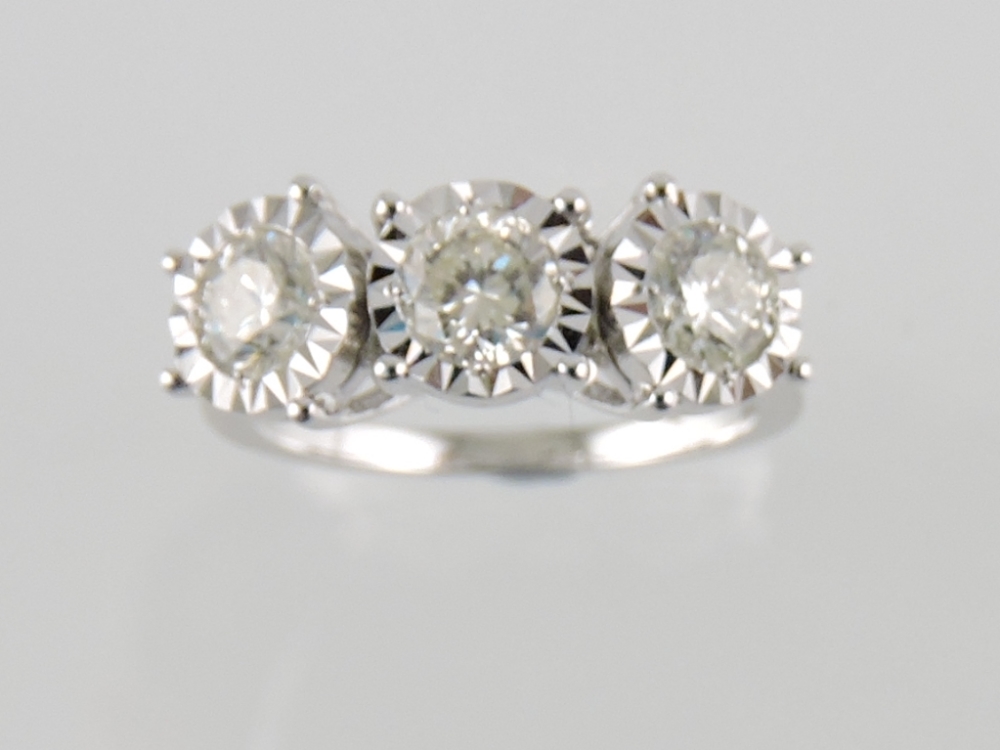 An 18ct white gold three-stone diamond r - Image 8 of 12