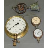 A vintage Bourdon brass cased steam pressure gauge, D.