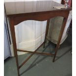 Mahogany side table with slender tapered legs,