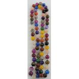 A multi colour faceted agate bead necklace, L.