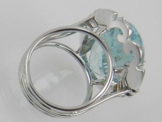 An unusual white metal, diamond, and aquamarine cocktail ring, - Image 2 of 2