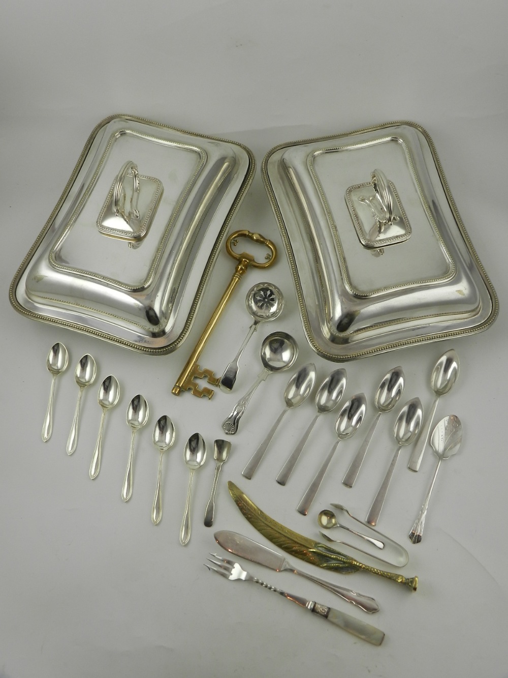A collection of silver plated items, to include bowls, tureens and pottery.