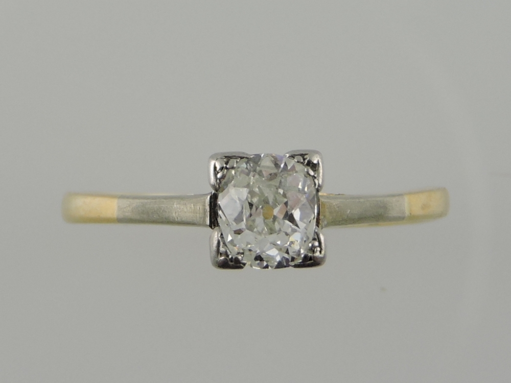 A single stone diamond ring,