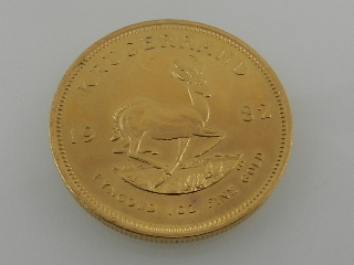 A 1982 South African gold Kruggerand (1 ounce). - Image 2 of 2